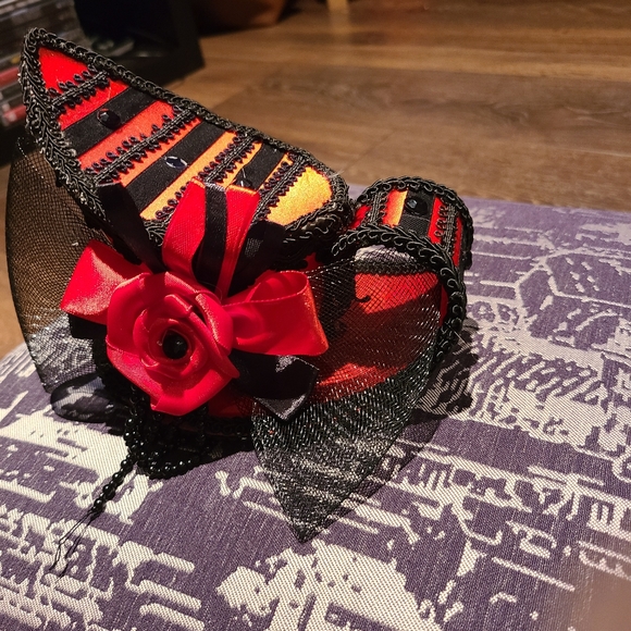 Cute little Fashion Hat - Picture 7 of 7